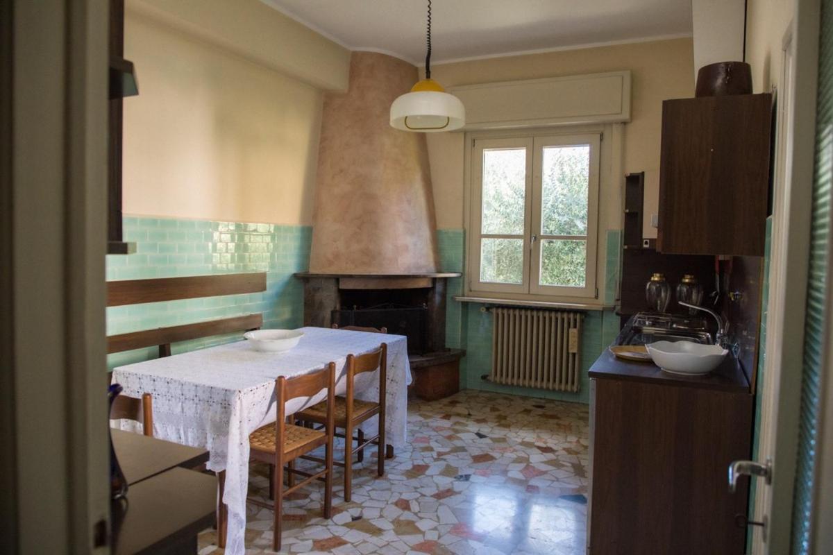 Casa Bettoni Iseo Villa ภายนอก รูปภาพ