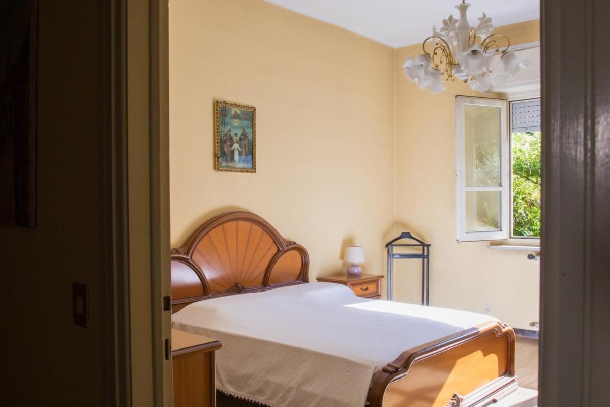 Casa Bettoni Iseo Villa ภายนอก รูปภาพ