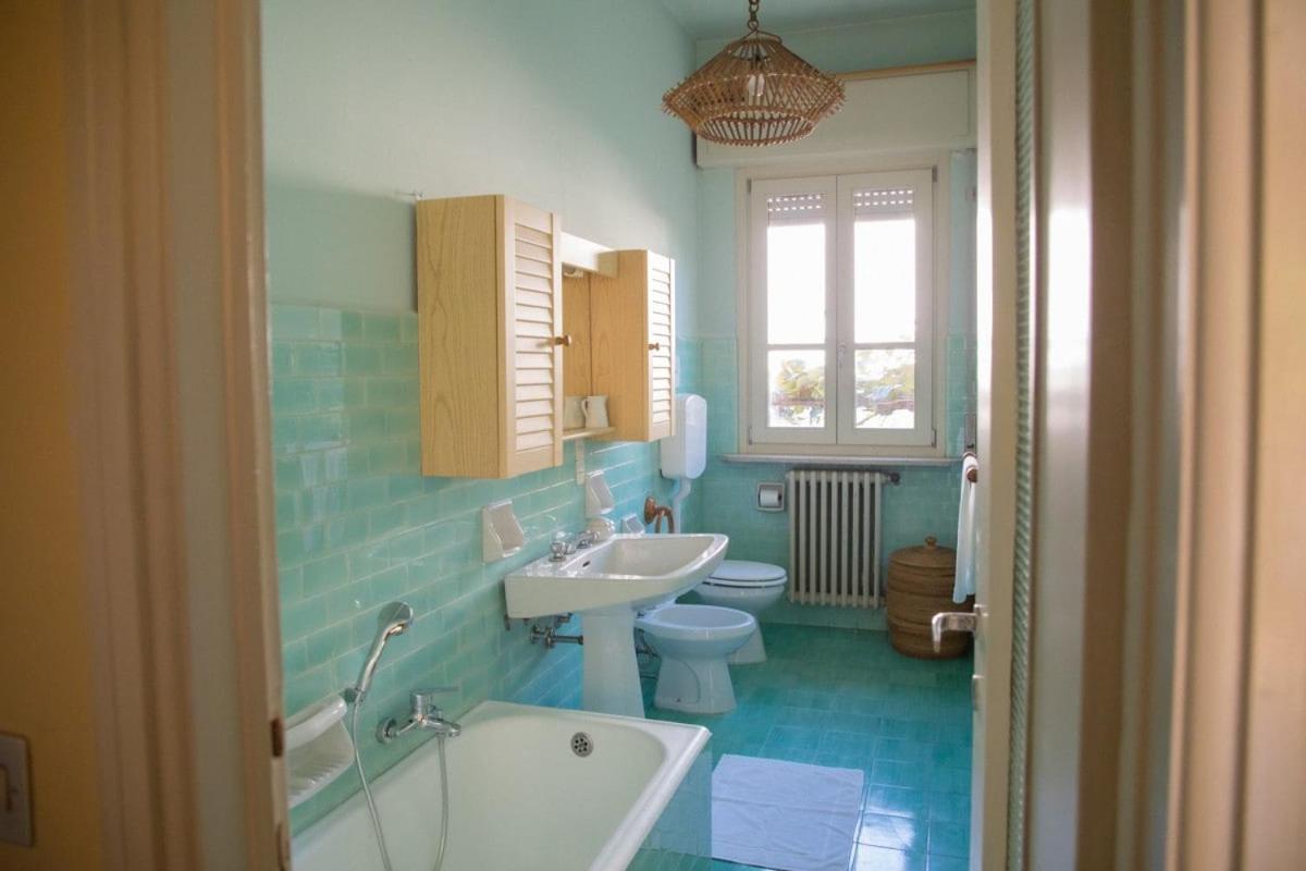 Casa Bettoni Iseo Villa ภายนอก รูปภาพ